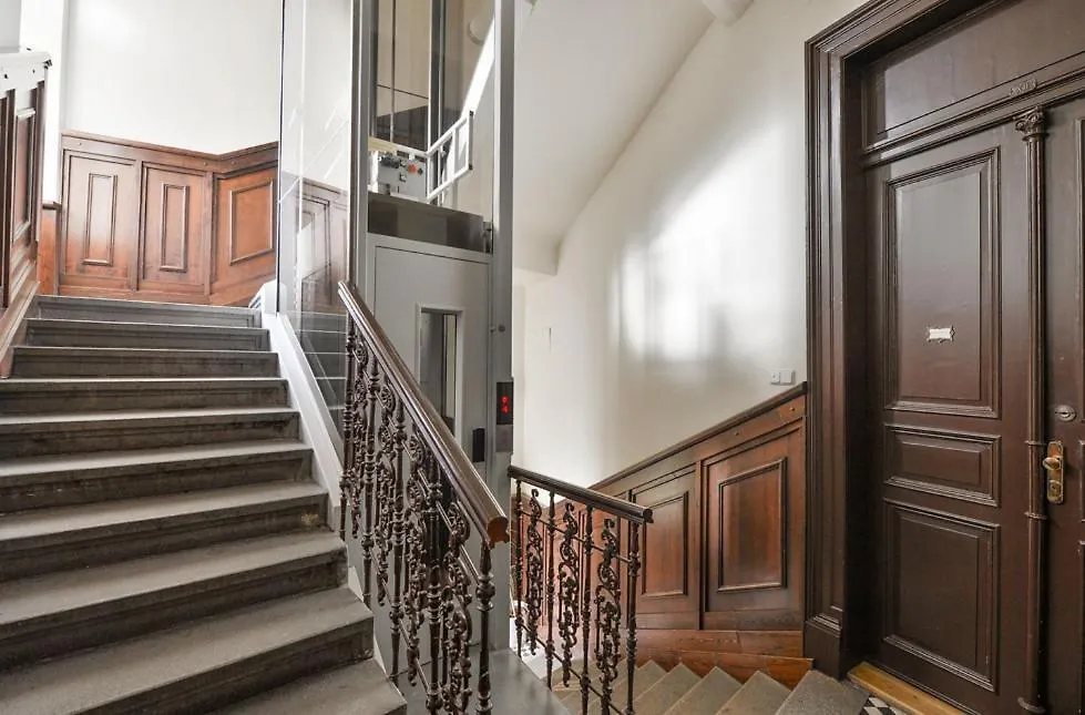 Large And Modern Apartment In The Heart Of Prague Czech Republic
