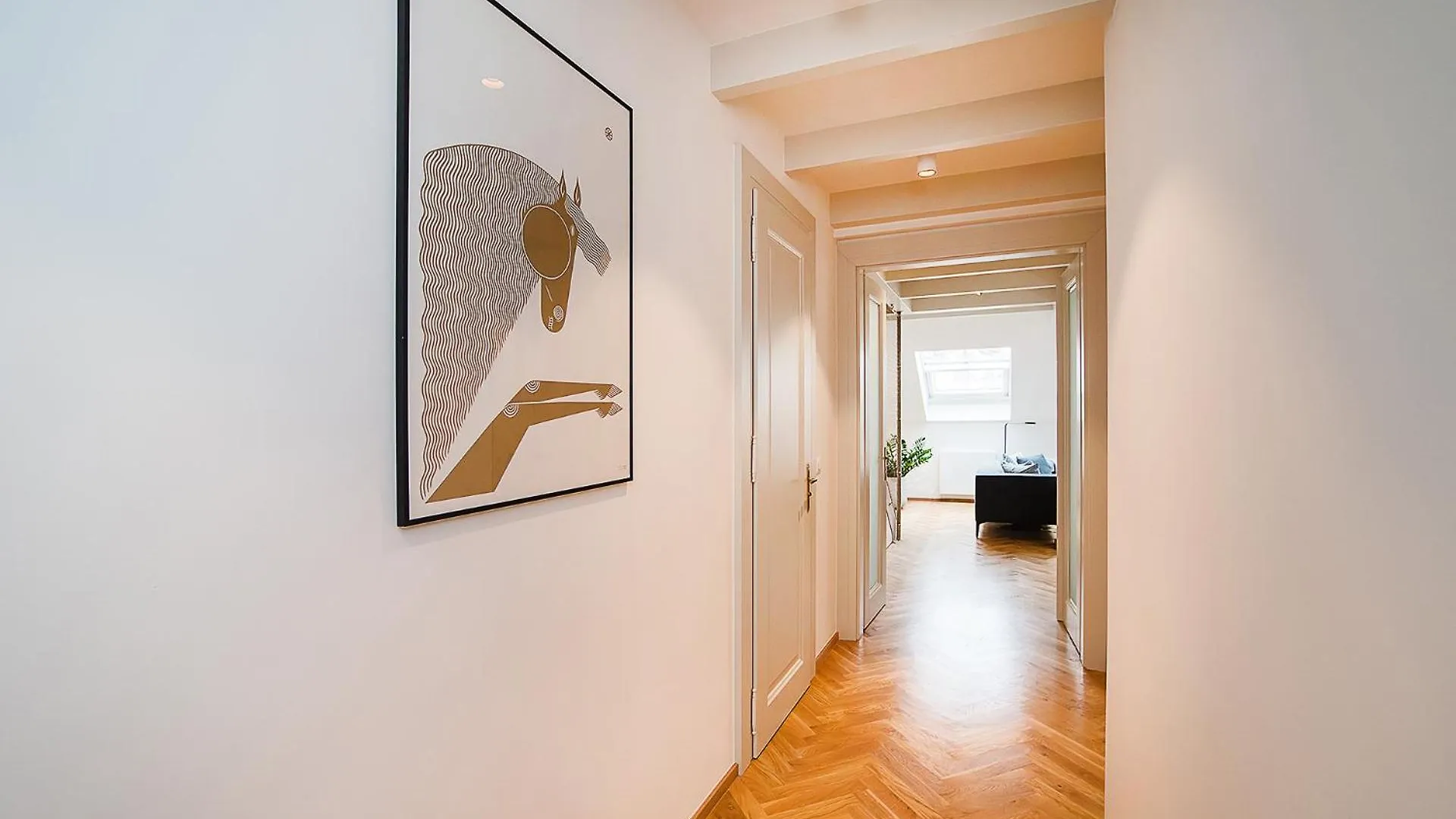 Large And Modern Apartment In The Heart Of Prague